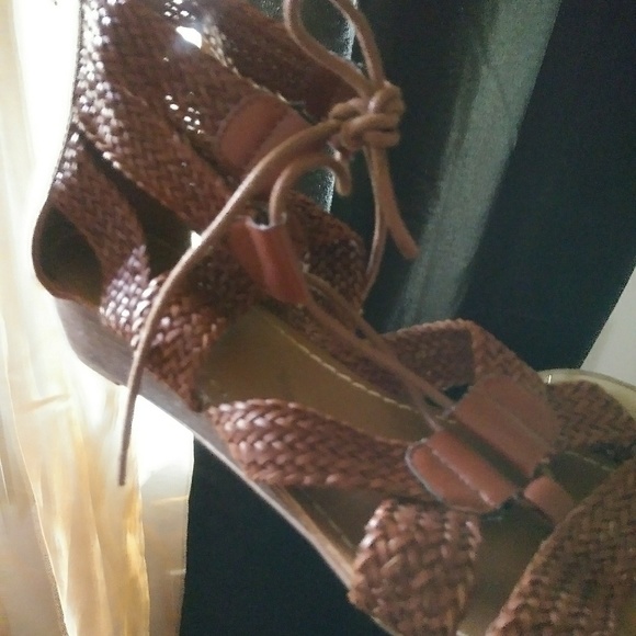 Sandals - Picture 6 of 6